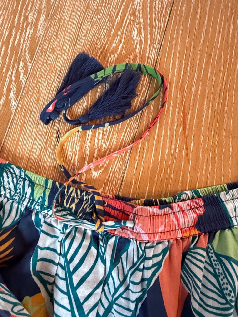 Tori Richard Navy Tropical Off-Shoulder Dress - Picture 11 of 11
